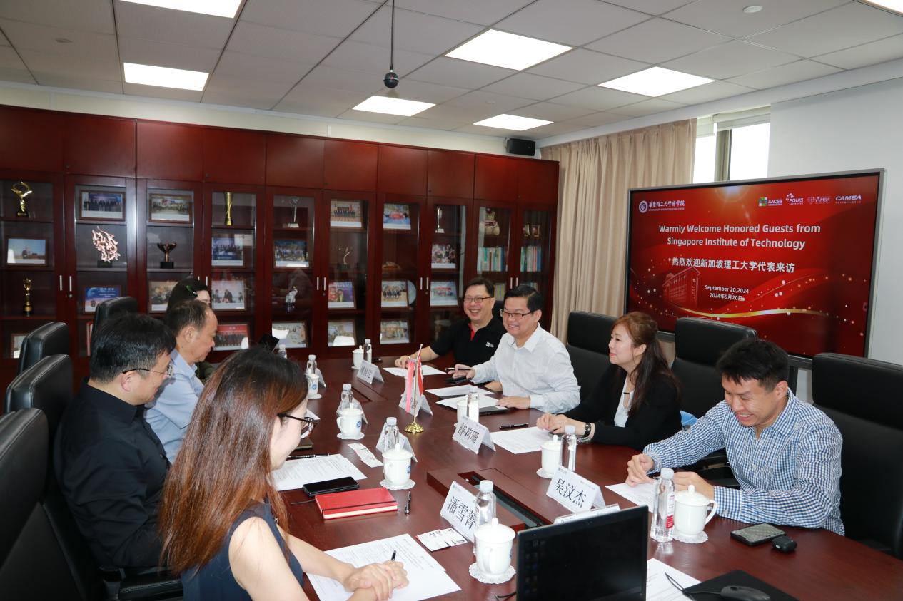 1727073883988087221.jpg 1727073883988087221.jpg