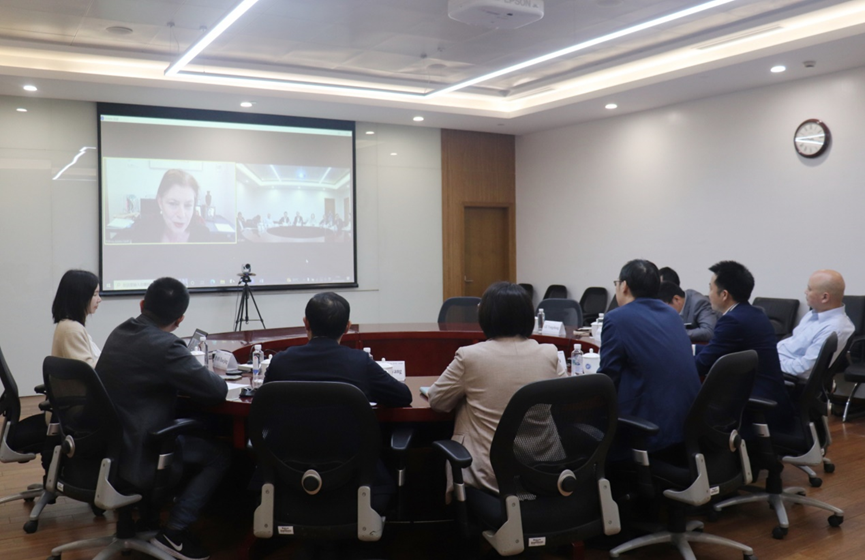 1671698997034085639.png 商学院举行与equis认证导师robina xavier教授首次线上见面交流会1.png